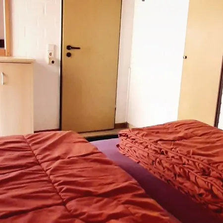 Resort Park- Biberbau *